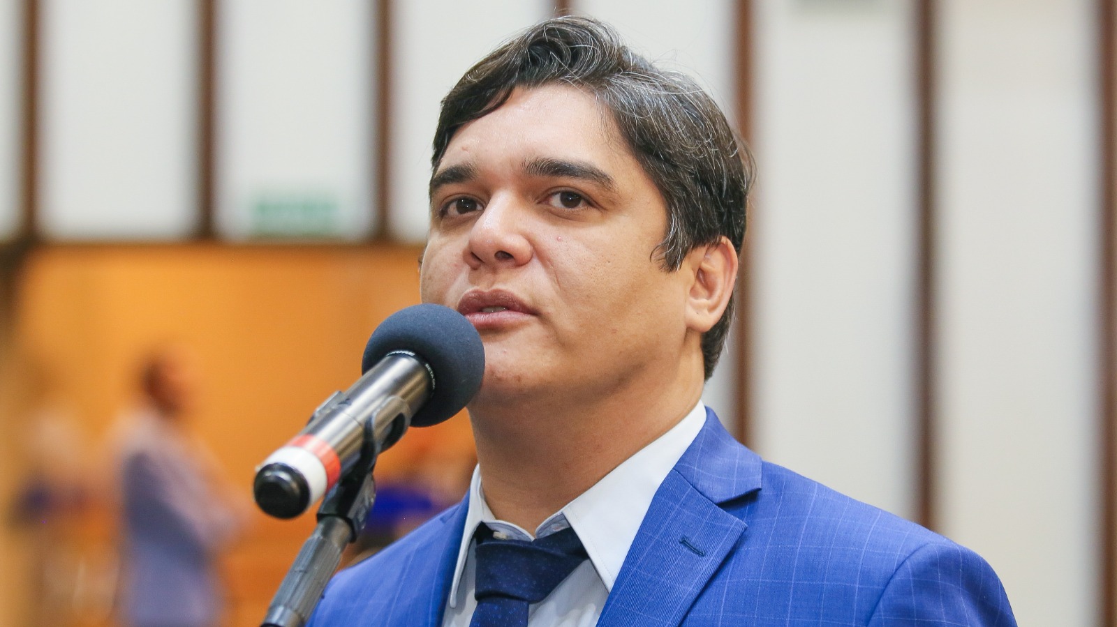 Oficial: Vítor Bonfim deixa PV e se filia ao PSB de olho na Câmara dos Deputados