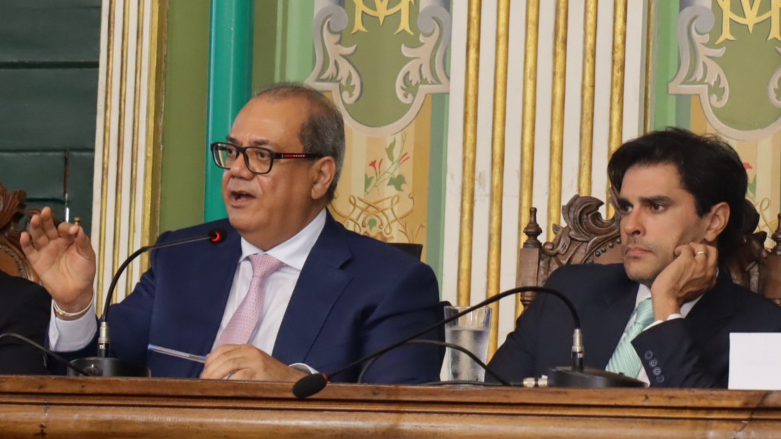 Vereadores apostam que Aleluia não disputará vaga na Câmara Federal e mira presidência da CMS