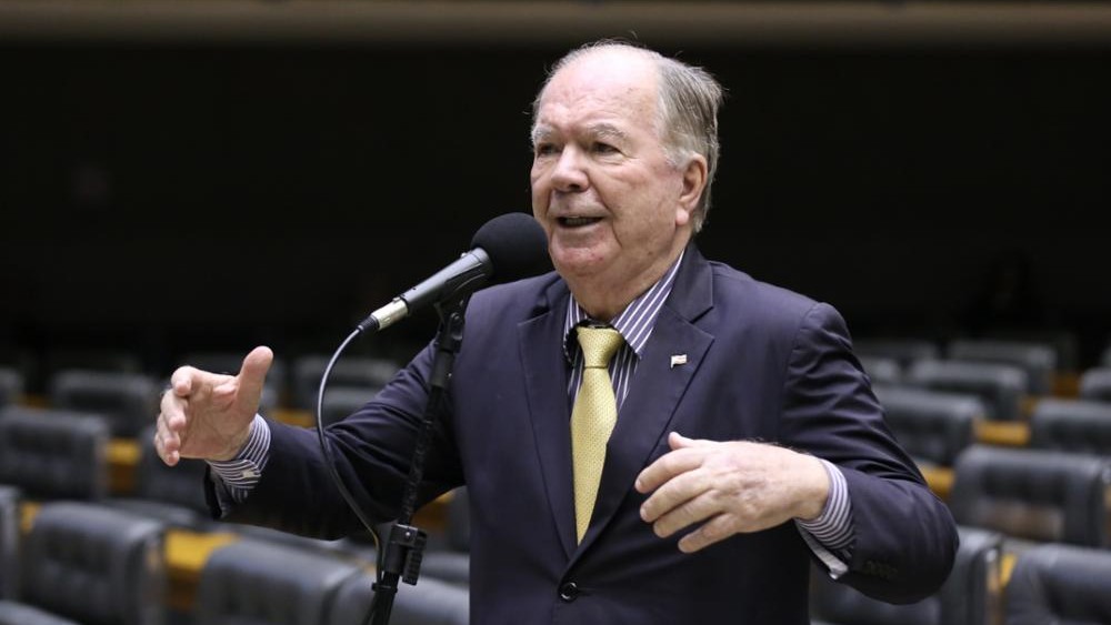 Tarcísio vira aposta da oposição nacional e Leão lança provocação: 'Geddel vai ter que se filiar no 13'