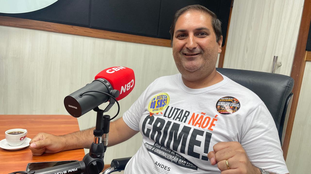 Aroldo Félix revela que bala de borracha da PM que o atingiu em protesto estava vencida desde 2015