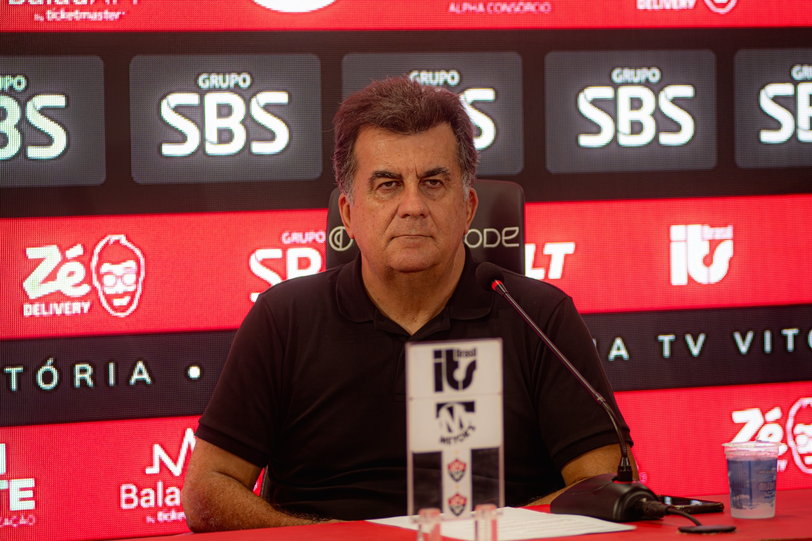Fábio Mota diz que Vitória perde R$ 3 milhões por mês com fim das bets e admite risco de atraso de salários