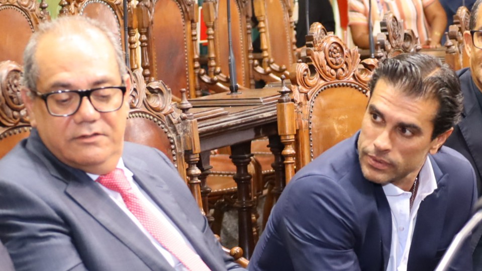 Aleluia desiste de disputar vaga na Câmara Federal e reforça especulações sobre sucessão de Carlos Muniz